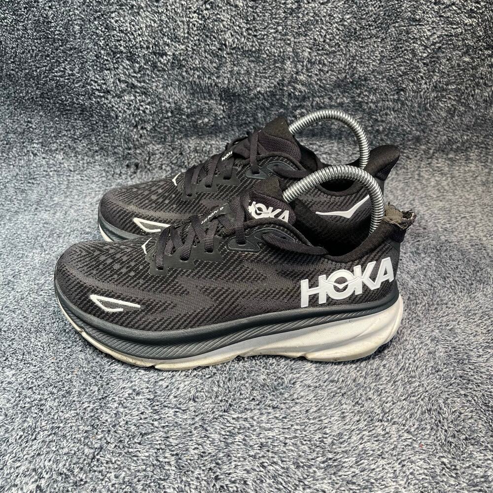 Hoka One One Clifton 9 Black Running Shoes Size 7 Womens